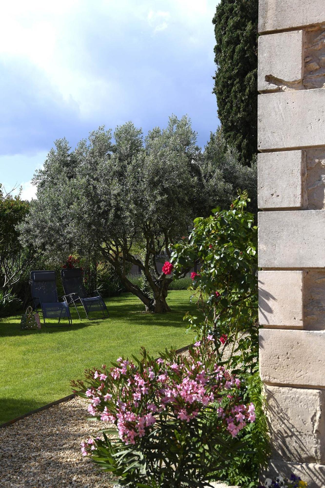 Bastide Des Demoiselles Bed and Breakfast Roussillon en Isere Εξωτερικό φωτογραφία